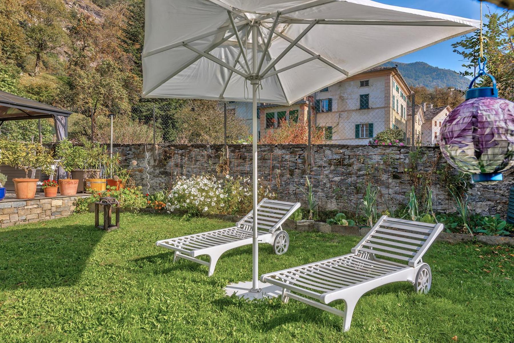 Casa Pool Tra St Moritz E Il Di Holiday home Castasegna